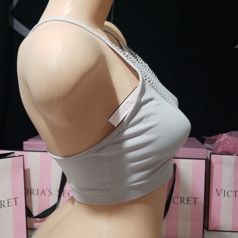 NWT!  VICTORIA'S SECRET SPORTS BRA - Picture 3 of 4